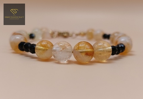bransoletka-z-cytrynu-i-czarnego-turmalinu-handmade-zbliżenie