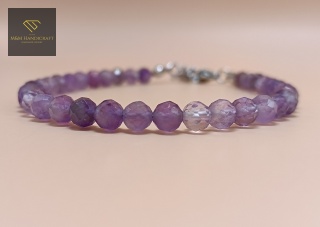 Zestaw biżuterii „Ukojenie” z ametystu fasetowanego - bransoletka i kolczyki handmade