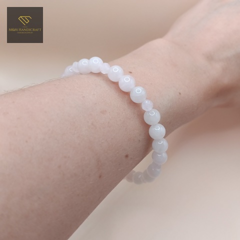 bransoletka-PUDROWA-MIŁOŚĆ-z-kamieni-naturalnych-kwarc-różowy-handmade-na-nadgarstku