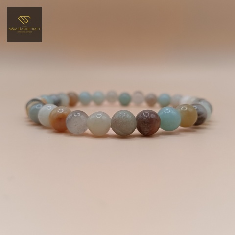 bransoletka-z-kamieni-naturalnych-amazonit-handmade-zbliżenie-na-kamienie