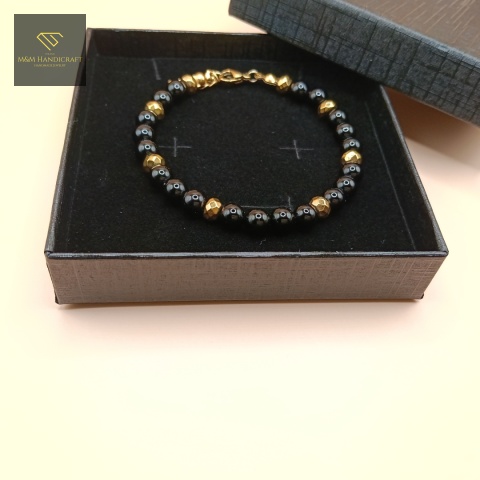 bransoletka-z-kamieni-naturalnych-onyks-i-hematyt-oponka-handmade-w-ozdobnym-pudełku