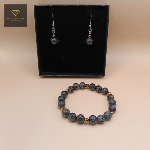 zestaw-biżuterii-z-kamieni-naturalnych-labradoryt-i-hematyt-handmade