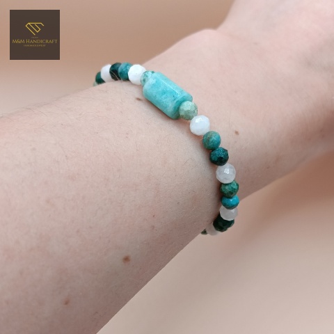 bransoletka-z-kamieni-naturalnych-kamień-księżycowy-chryzokola-i-amazonit-handmade