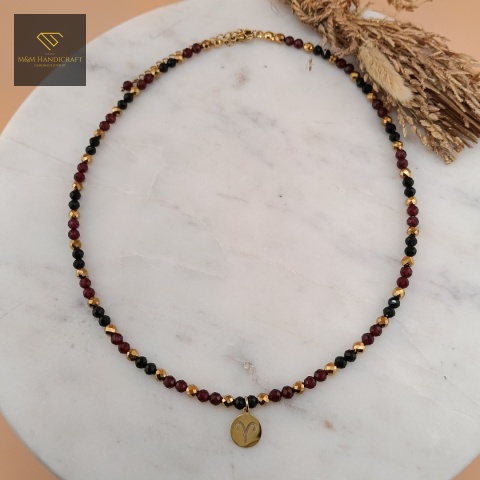 naszyjnik-dla-Barana-z-kamieni-naturalnych-granat-turmalin-hematyt-handmade-rzut-z-góry