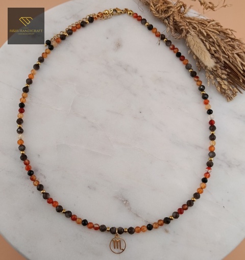 naszyjnik-dla-Skorpiona-z-kamieni-naturalnych-turmalin-obsydian-karneol-handmade-rzut-z-góry