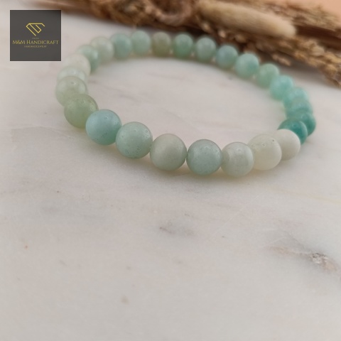 bransoletka-z-kamieni-naturalnych-amazonit-handmade-zbliżenie
