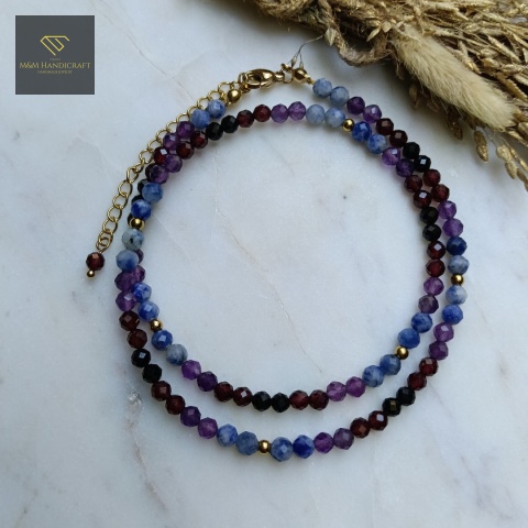 naszyjnik-z-kamieni-naturalnych-ametyst-dumortieryt-granat-turmalin-handmade-zbliżenie-na-kamienie