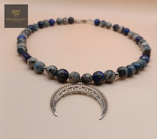 Ręcznie robiony naszyjnik Chabrowy Ogród kamienie naturalne K2, lapis lazuli i Lunula