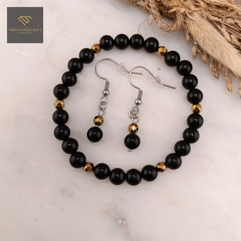 zestaw-biżuterii-z-kamieni-naturalnych-onyks-i-hematyt-handmade